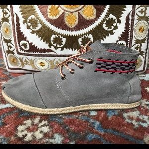 Toms booties